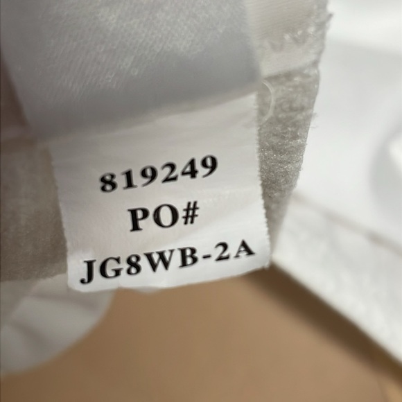 Athleta Inner Strength Built In Bra Tank Top White 36C - Picture 16 of 16